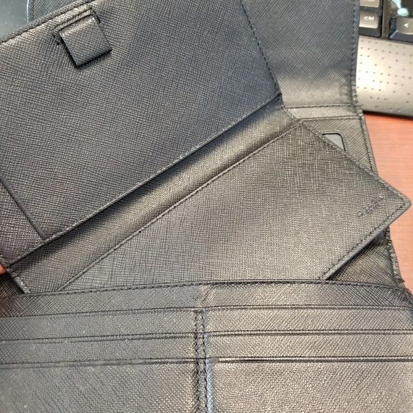 Coach handbag & matching Wallet - Picture 4 of 8